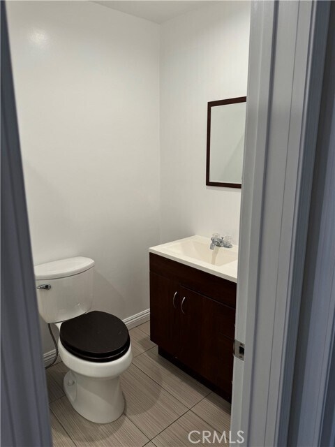 Building Photo - 410 N Glenwood Pl