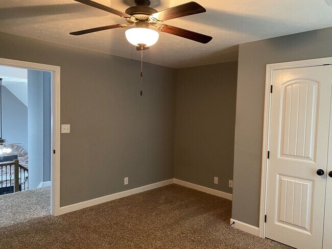 Building Photo - Don't Miss Out on this One! Beautiful Open...