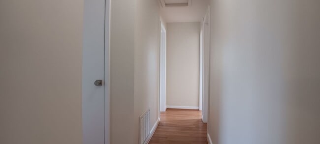 Building Photo - Christiansburg, 3 BR / 2.5 BA, Available Now