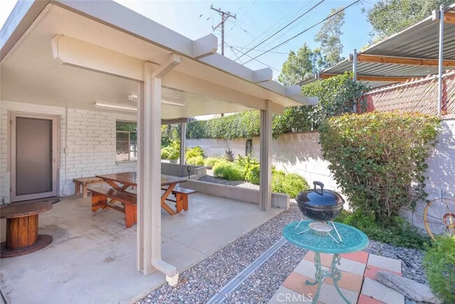Building Photo - 7710 Valle Vista Dr