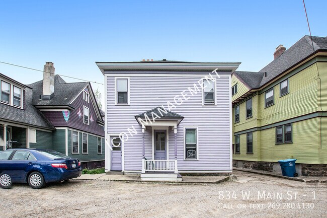 Building Photo - 834 W Main St