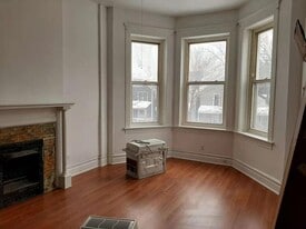 Building Photo - 5468 S Ridgewood Ct
