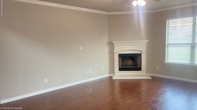 Building Photo - 1509 Weeping Willow Ln
