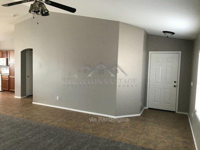 Building Photo - 14027 N 178th Ave