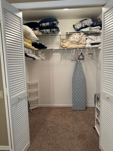 Walk-in closet - 13120 Whitehaven Ln