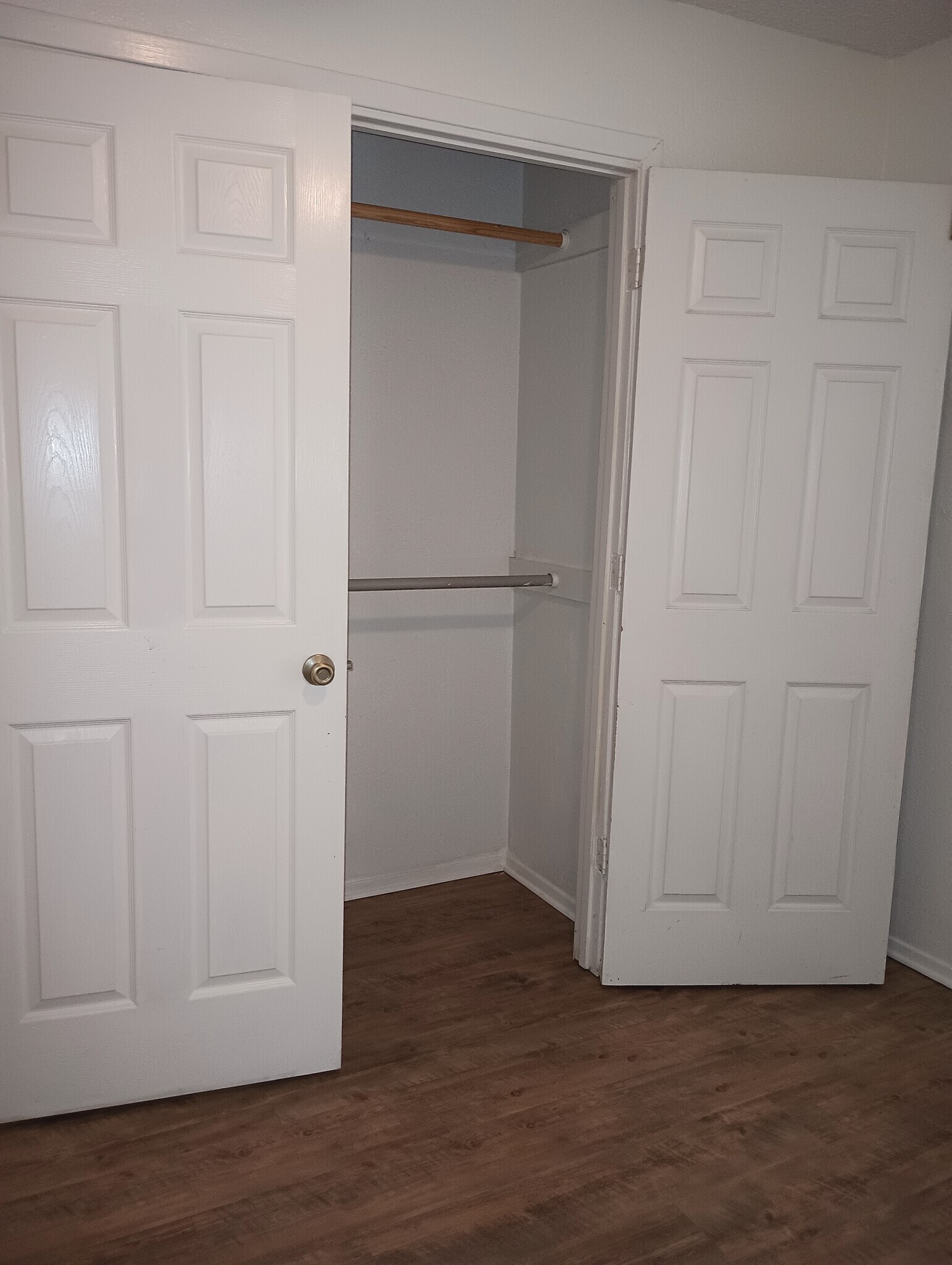 Building Photo - 1405 Chapelwood Dr