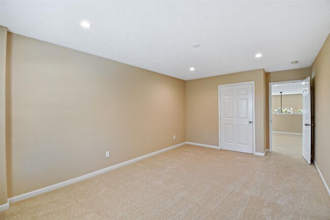 Building Photo - Beautifully Updated Home in Sugar Land’s S...