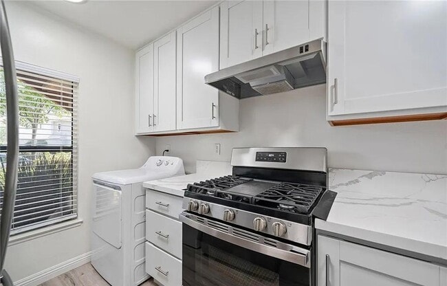 Building Photo - 26 Tangelo