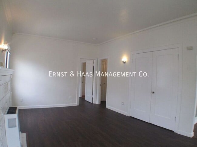 Building Photo - 944 Maine Ave