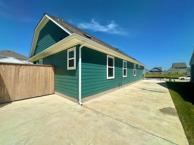 Building Photo - 3 Bed 2Bath in Taylor Tx
