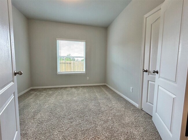 Building Photo - 18519 Lilliput Ln
