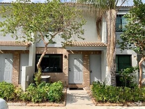 Building Photo - 9845 Riverside Dr