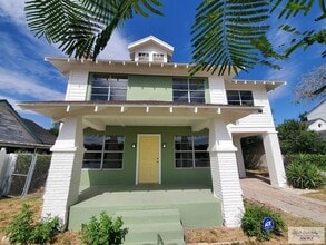 Building Photo - 510 W Buchanan St