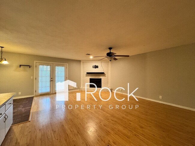 Building Photo - 3 Bedroom Home in NW Norman