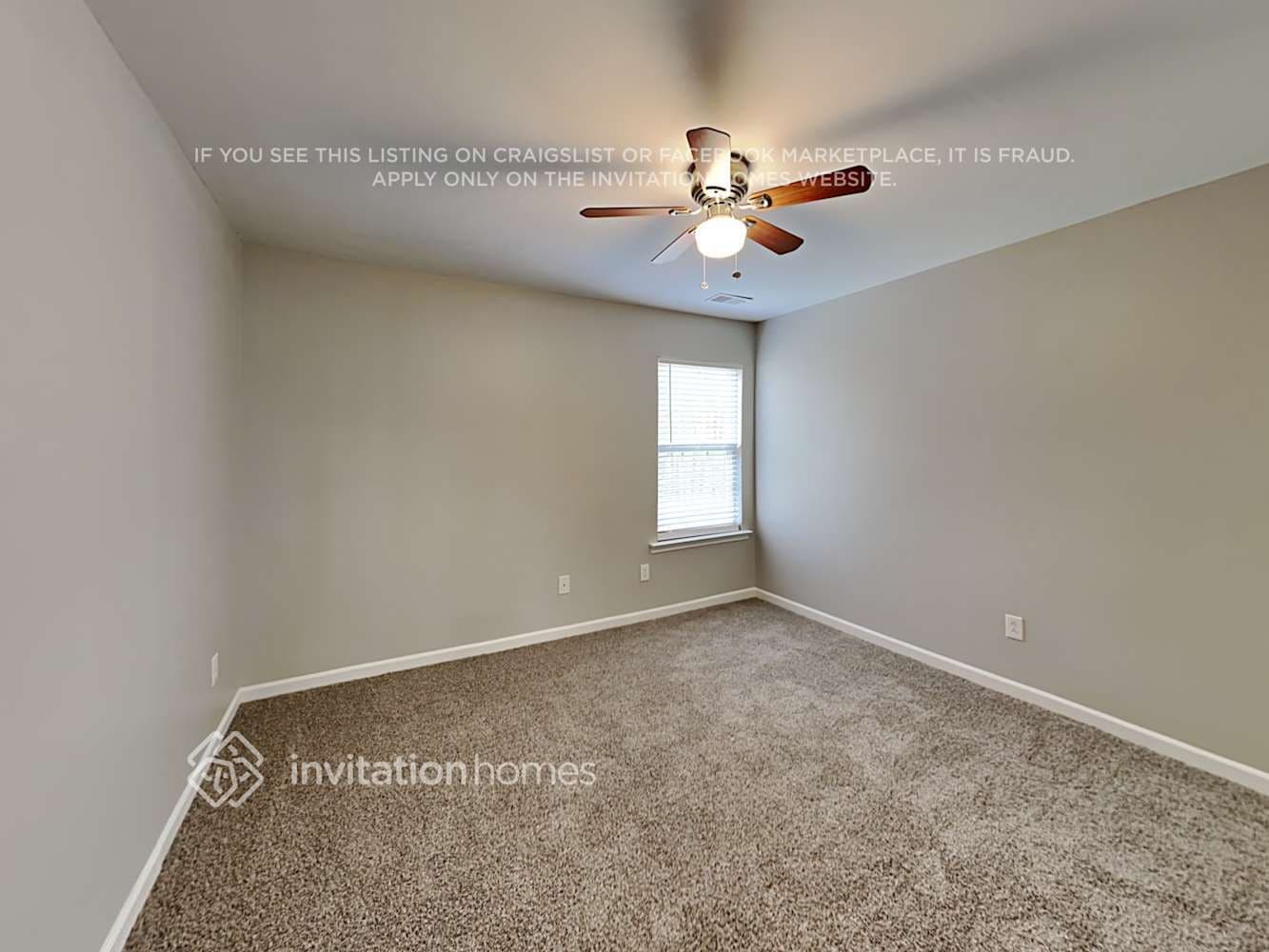 Building Photo - 216 Pebblestone Dr