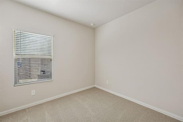 Building Photo - 805 Leavenworth Dr