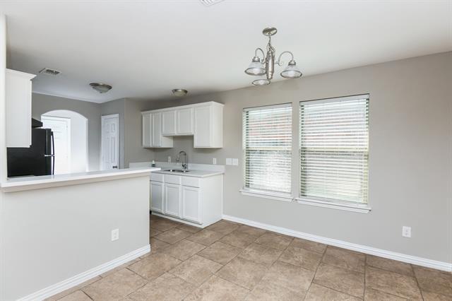 Building Photo - 8116 Raleigh Dr