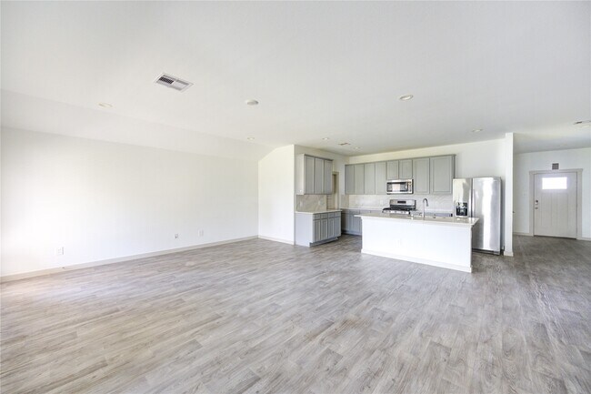 Building Photo - 1826 Sandy Trail Ln