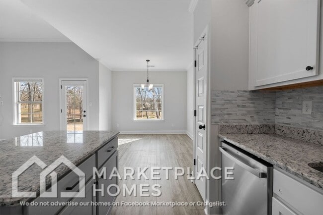 Building Photo - 1802 Millers Cv