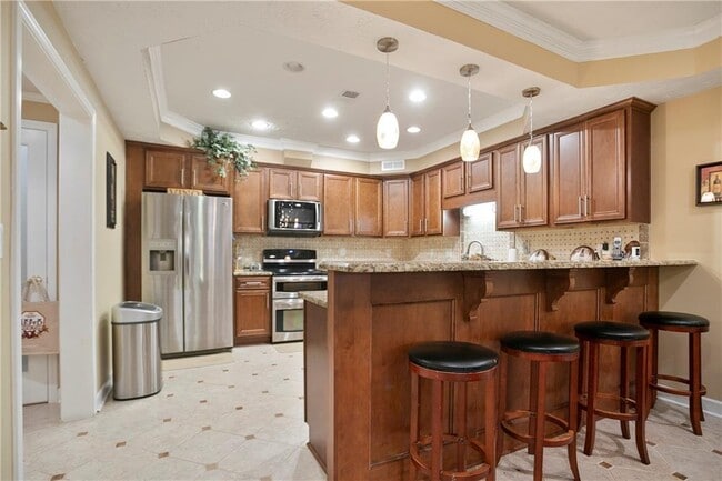 Building Photo - 130 S Links Dr