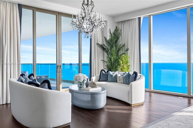 Building Photo - 17901 Collins Ave
