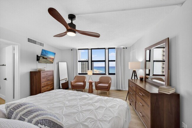 Building Photo - 2800 N Ocean Dr