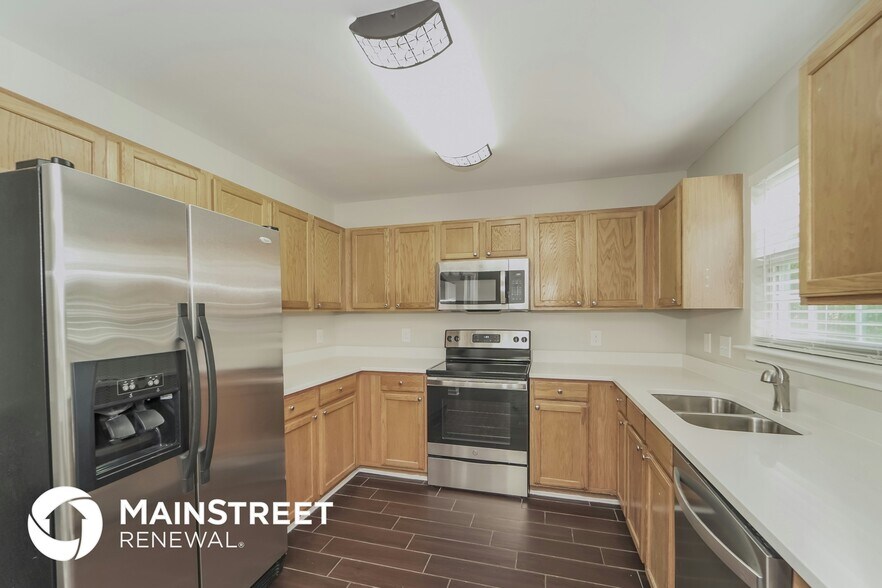 Building Photo - 7314 Icon Way