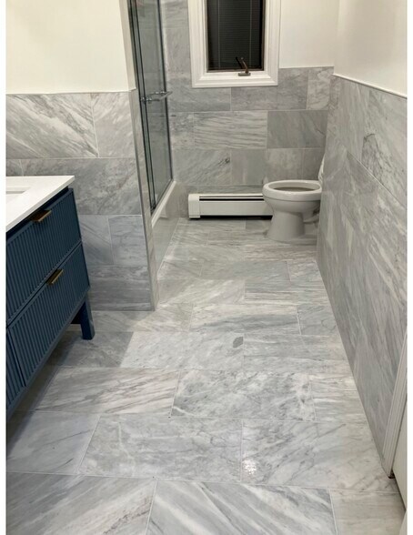 Marble flooring - 2442 1st St