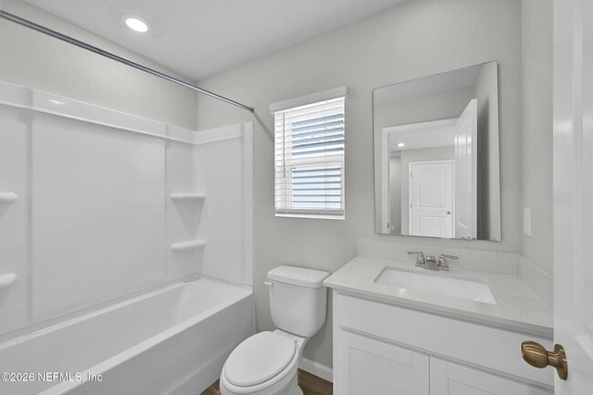 Building Photo - 14522 Macadamia Ln