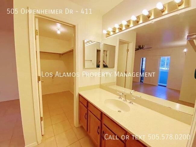 Building Photo - 505 Oppenheimer Dr