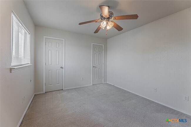 Building Photo - 514 Prospector Trl