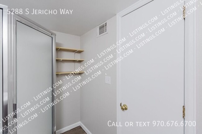Building Photo - 5288 S Jericho Way