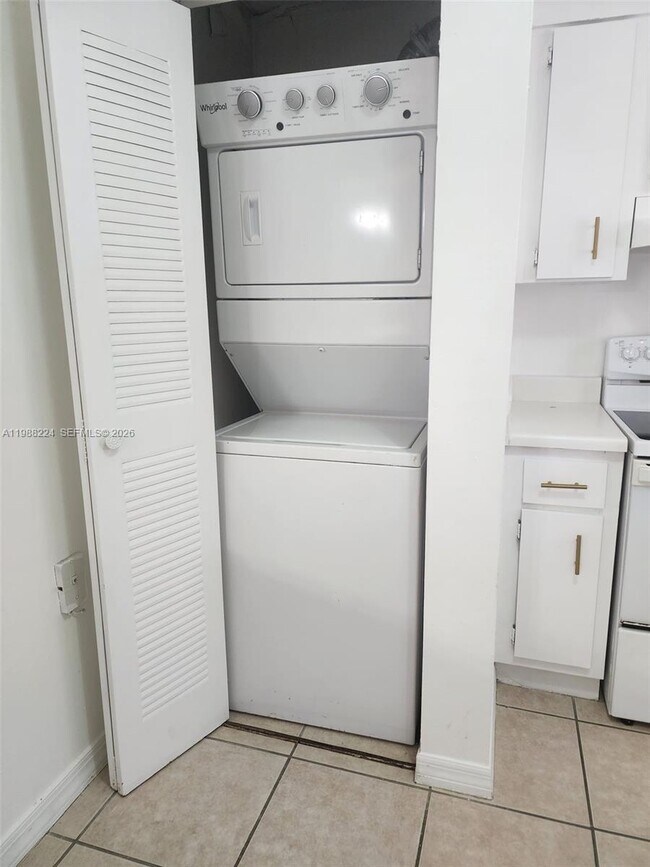 Building Photo - 6195 NW 186th St