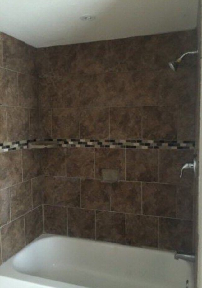 Building Photo - University