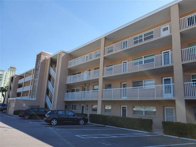 Primary Photo - 300 64th Ave