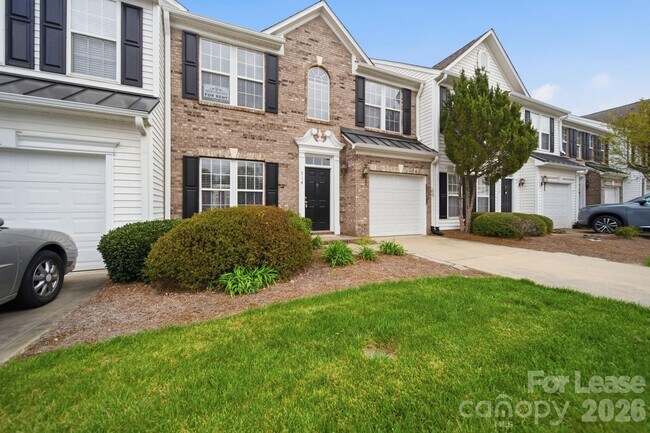 Building Photo - 514 Turning Leaf Way