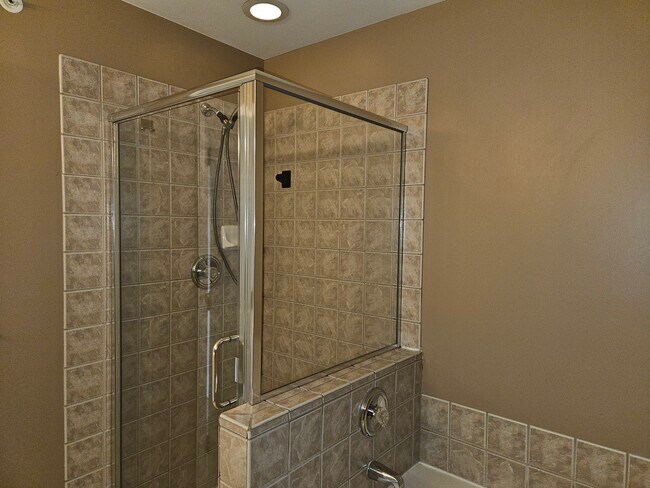 Building Photo - 2243 Rockefeller Dr