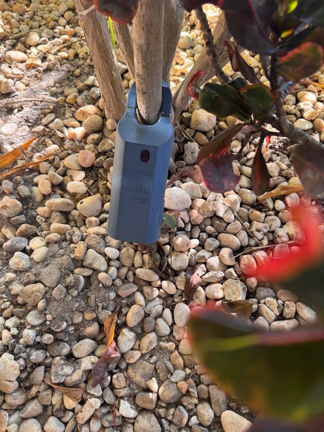 Building Photo - 22615 SW 66th Ave