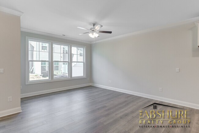 Building Photo - 507 Flat Ford Rd