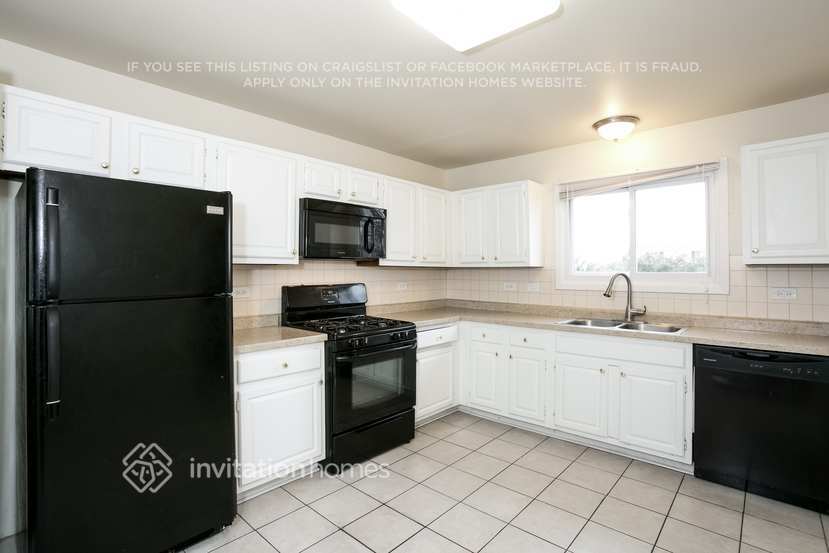 Building Photo - 229 Pheasant Rd