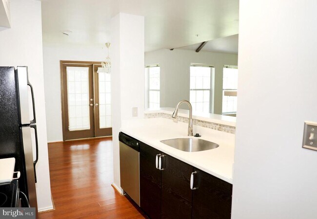 Building Photo - 4478 Lord Loudoun Ct