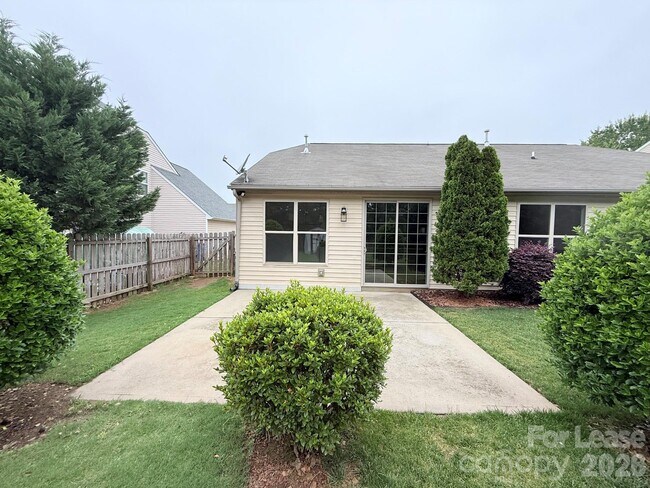 Building Photo - 5707 Verducci Ln