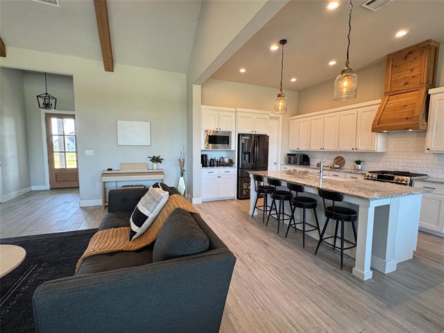 Building Photo - 197 Blackthorn Dr