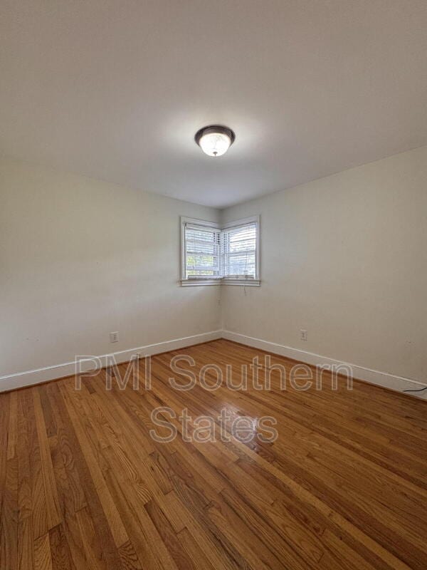 Building Photo - 330 Grove Rd