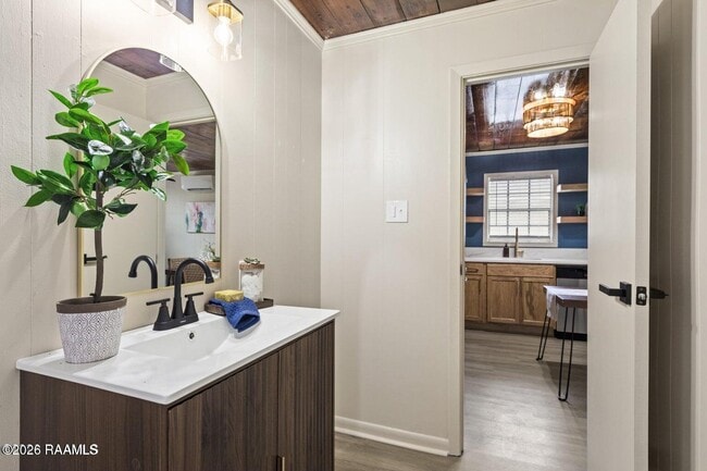 Building Photo - 328 Theodora Blvd