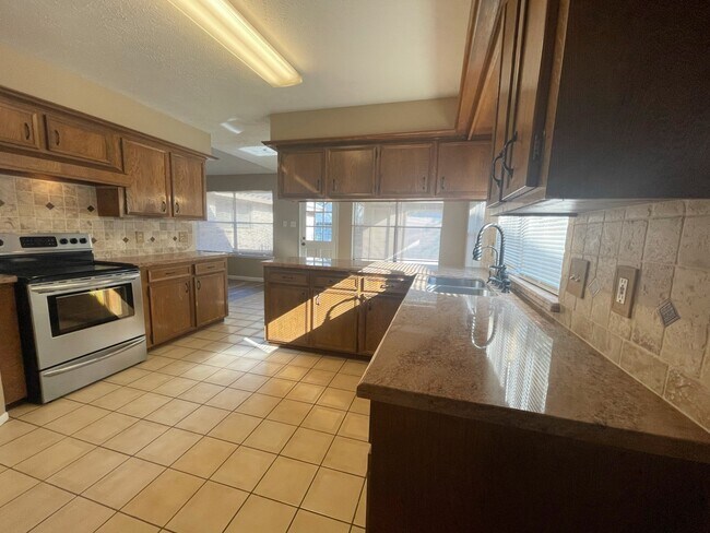 Building Photo - 3510 Rolling Terrace Dr