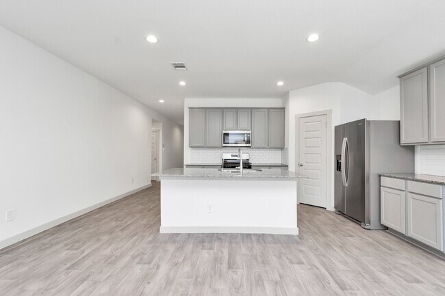 Building Photo - 10626 Watershed Dr