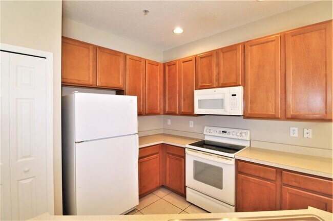 Building Photo - 4011 Burlwood Rd