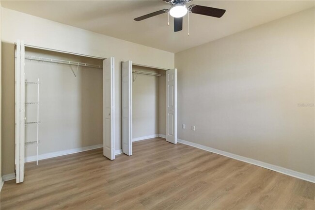 Building Photo - 1010 Villagio Cir