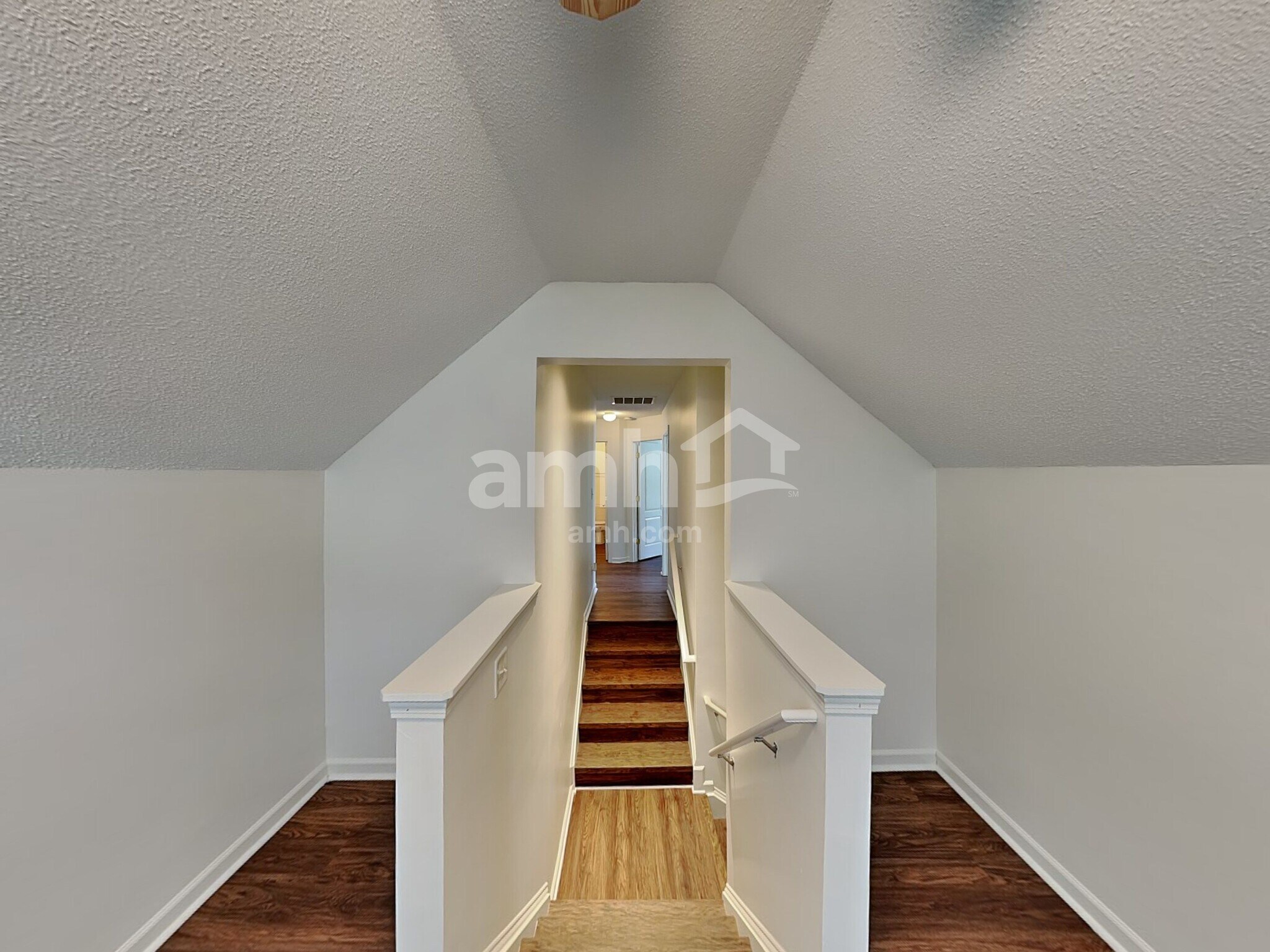 Building Photo - 147 Peterborough Dr